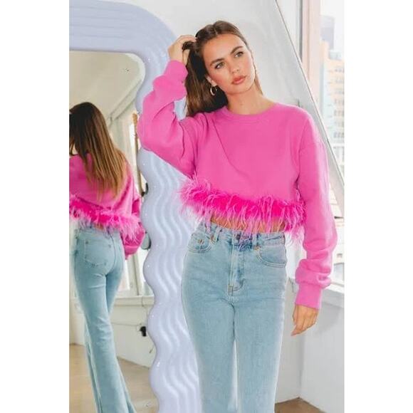 Altar'd State Pink Cropped Sweater with Feather Hem Small - Picture 1 of 5